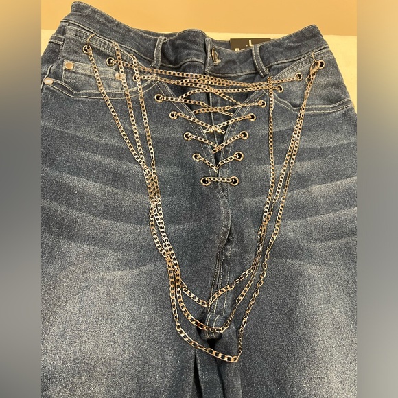 Fashion Nova Denim - Cute jeans